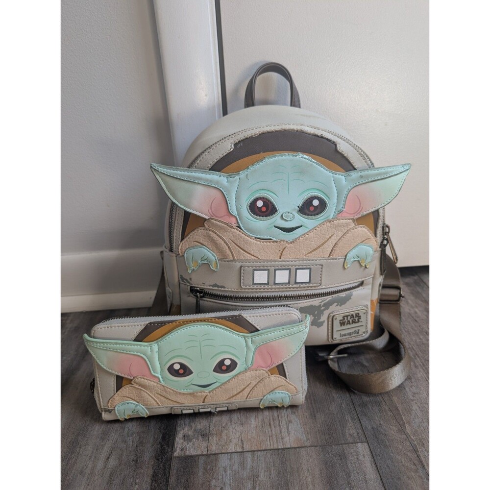 Loungefly STAR WARS Mandalorian Baby Yoda The Child Mini Backpack and Wallet Set